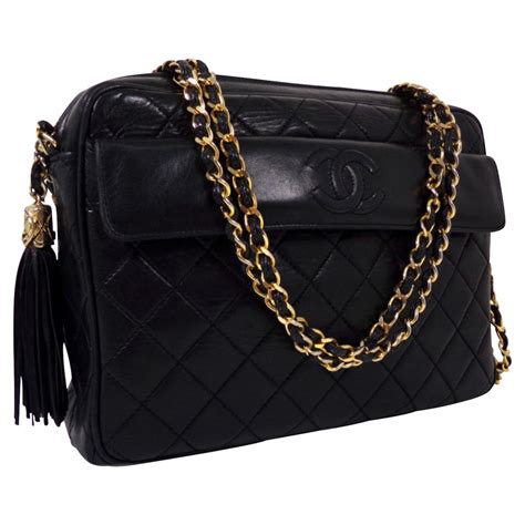 Second Hand Chanel Pochette Bags 